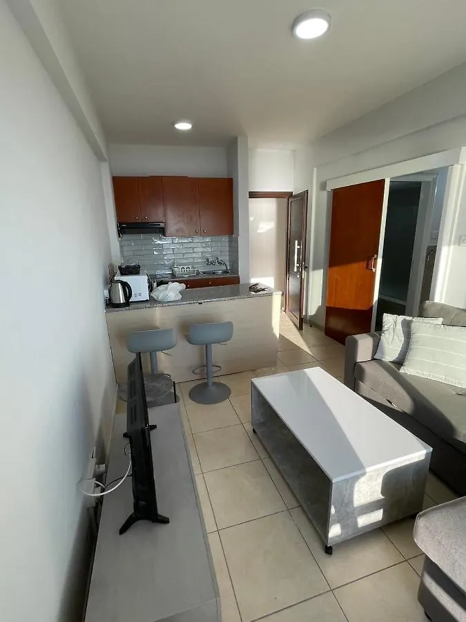 Alex Beach Apartment 32 Larnaca 0*,  Cypr